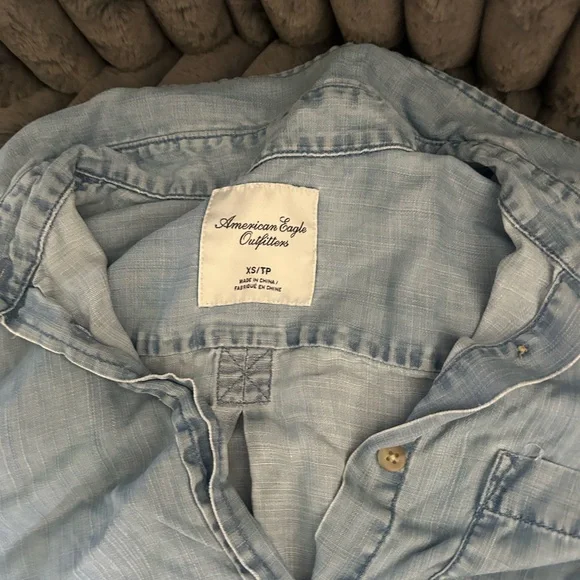 Light Blue AEO Button-Up Shirt - Picture 4 of 5